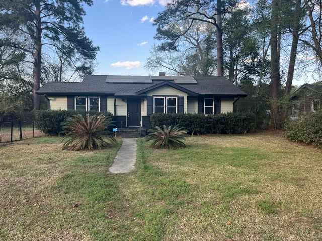 110 Peachtree Road, Walterboro, SC 29488