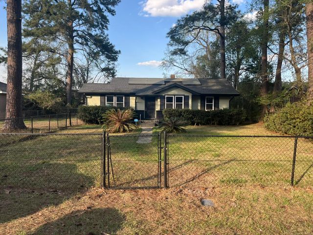 110 Peachtree Road, Walterboro, SC 29488