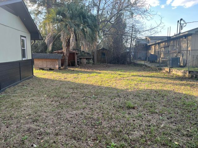 110 Peachtree Road, Walterboro, SC 29488