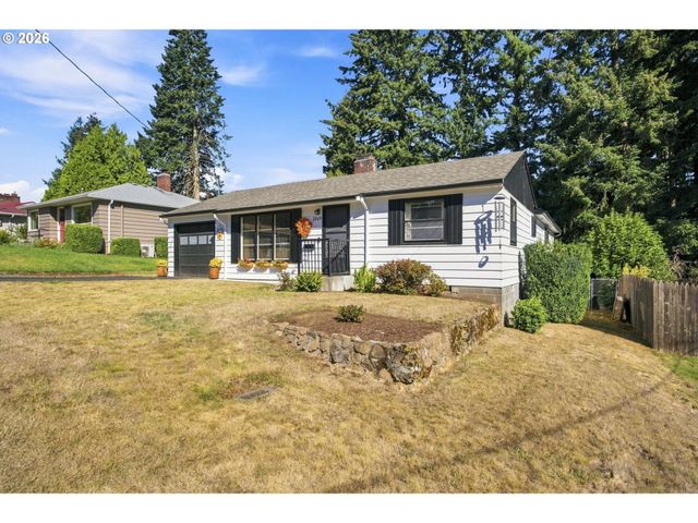3349 Sw LURADEL St, Portland, OR 97219