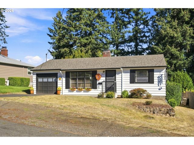 3349 Sw LURADEL St, Portland, OR 97219