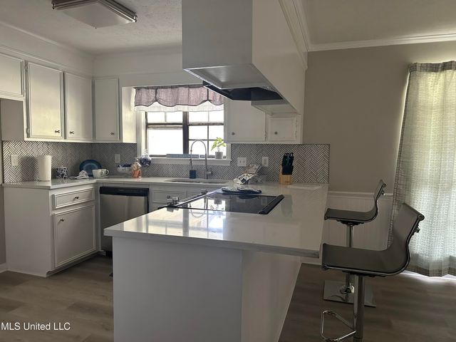 104 Live Oak Lane, Brandon, MS 39047