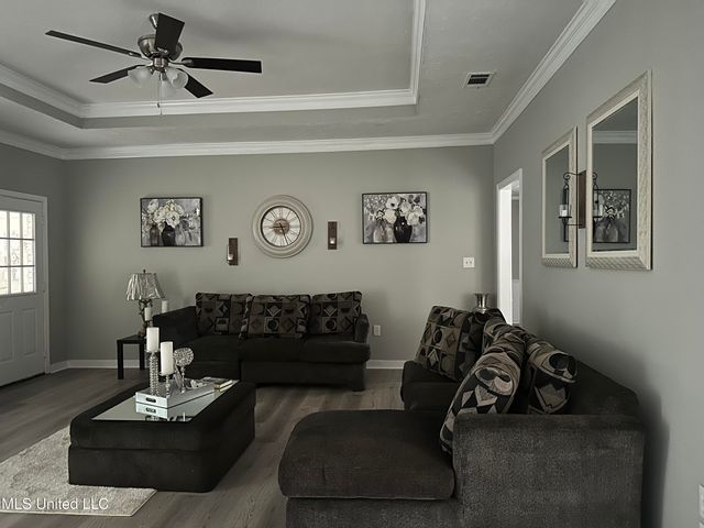 104 Live Oak Lane, Brandon, MS 39047