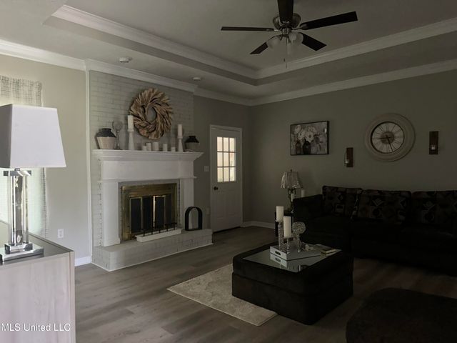 104 Live Oak Lane, Brandon, MS 39047