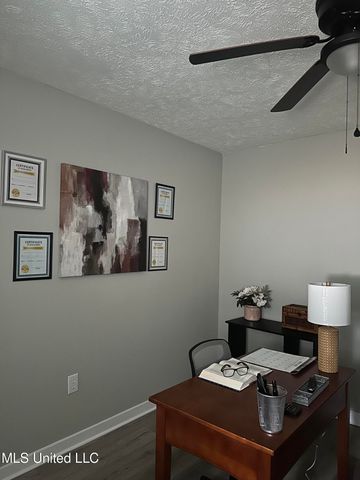 104 Live Oak Lane, Brandon, MS 39047