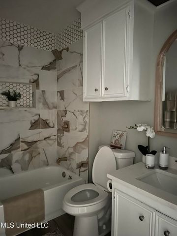 104 Live Oak Lane, Brandon, MS 39047