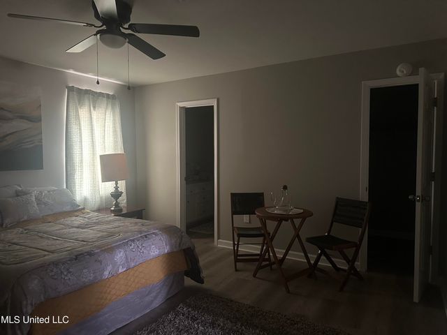 104 Live Oak Lane, Brandon, MS 39047