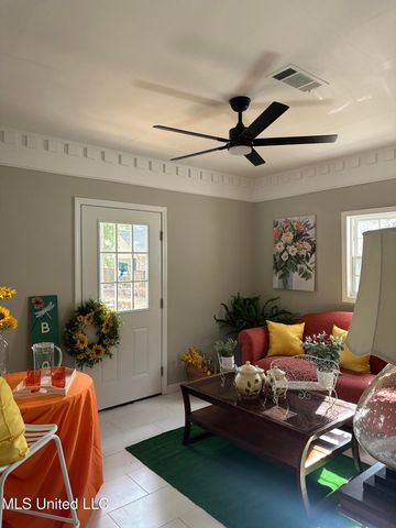 104 Live Oak Lane, Brandon, MS 39047