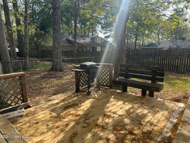 104 Live Oak Lane, Brandon, MS 39047