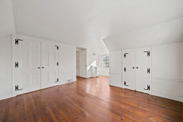 18 Winfield Way, Barnstable, MA 02655