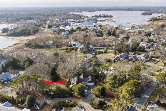 18 Winfield Way, Barnstable, MA 02655