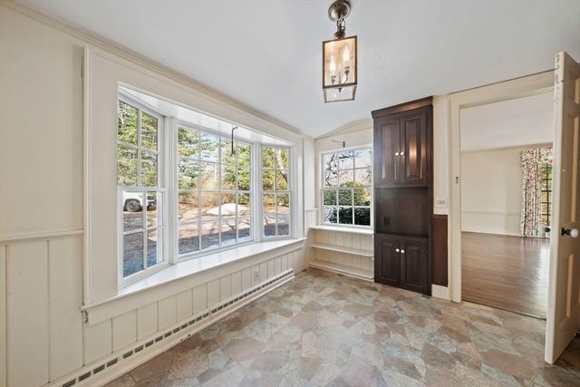 18 Winfield Way, Barnstable, MA 02655