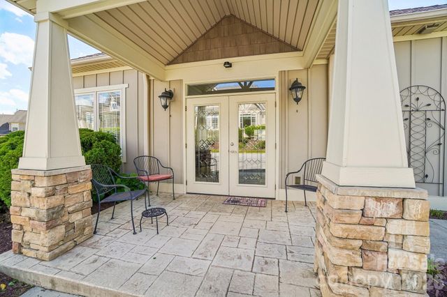 163 Windstone Drive, Fletcher, NC 28732