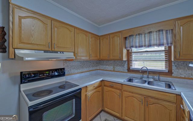 211 Hilltop Lane, Toccoa, GA 30577
