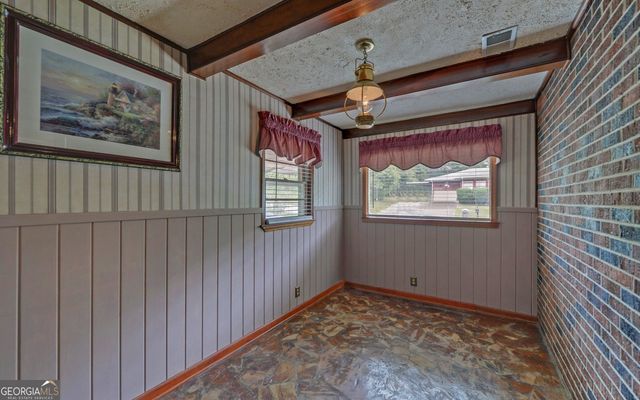 211 Hilltop Lane, Toccoa, GA 30577