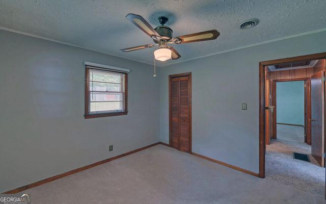 211 Hilltop Lane, Toccoa, GA 30577