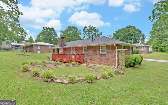 211 Hilltop Lane, Toccoa, GA 30577