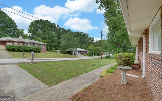 211 Hilltop Lane, Toccoa, GA 30577