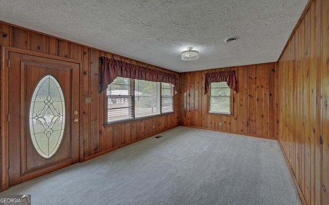 211 Hilltop Lane, Toccoa, GA 30577
