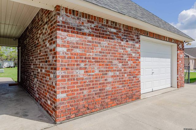 13150 Oneal Rd, Gonzales, LA 70737