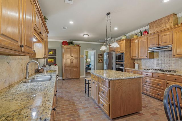 13150 Oneal Rd, Gonzales, LA 70737