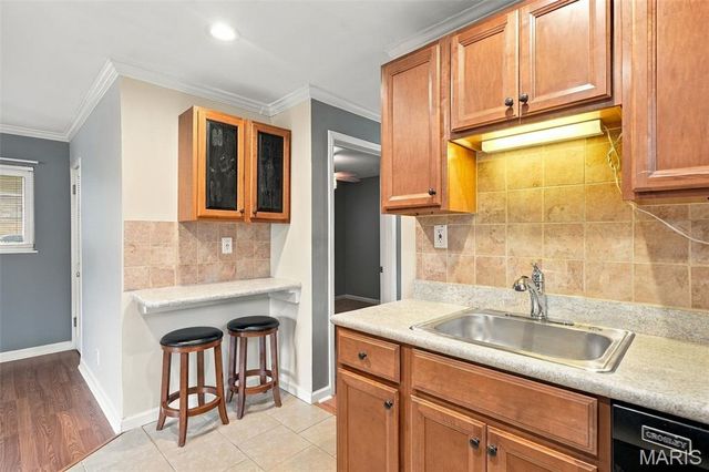 7614 Tennessee Avenue, St Louis, MO 63111