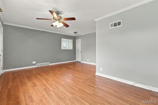 7614 Tennessee Avenue, St Louis, MO 63111