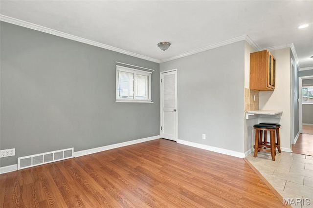 7614 Tennessee Avenue, St Louis, MO 63111
