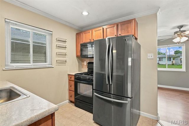 7614 Tennessee Avenue, St Louis, MO 63111