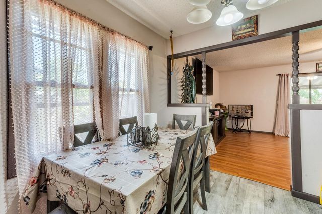 2926 S Edwards Ave, Wichita, KS 67217