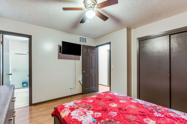 2926 S Edwards Ave, Wichita, KS 67217