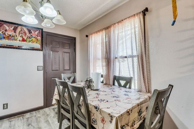 2926 S Edwards Ave, Wichita, KS 67217