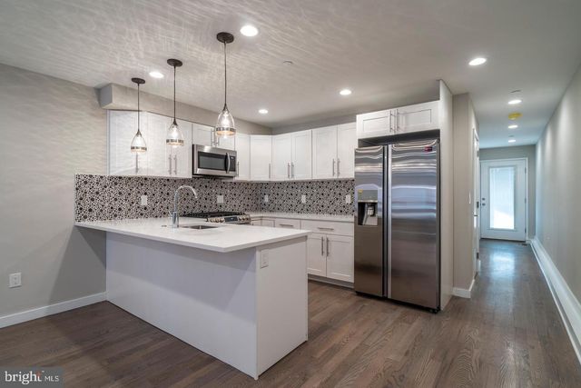 762 S 15TH ST, Philadelphia, PA 19146