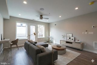 762 S 15TH ST, Philadelphia, PA 19146