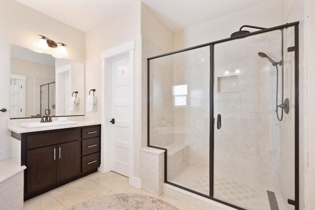 3685 Crocker Dr, Sacramento, CA 95818