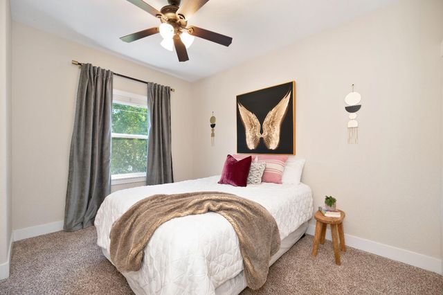 3685 Crocker Dr, Sacramento, CA 95818