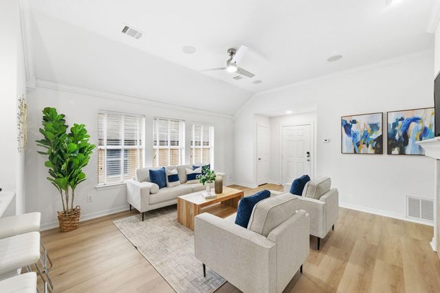 19209 Sunken Creek PASS, Pflugerville, TX 78660