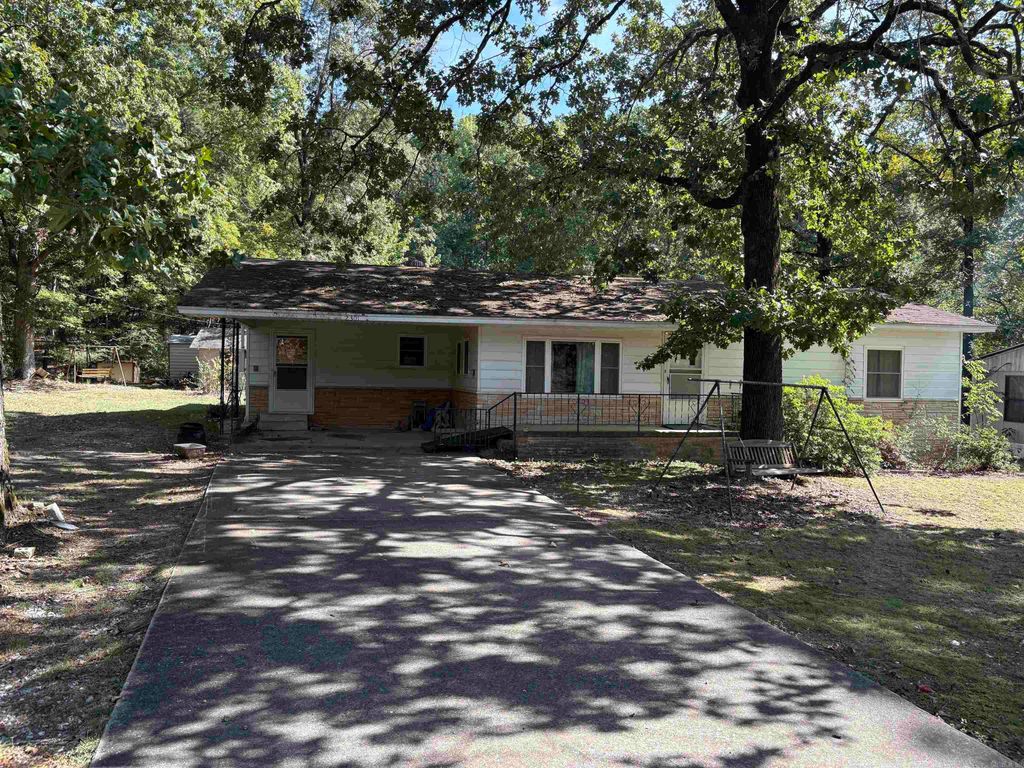 2301 Beauchamp Road, Little Rock, AR 72210