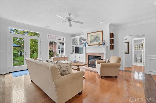 679 Greystone Drive, Beavercreek, OH 45434