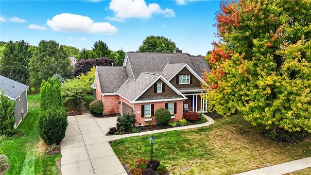 679 Greystone Drive, Beavercreek, OH 45434