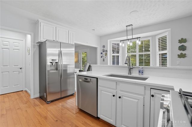 679 Greystone Drive, Beavercreek, OH 45434