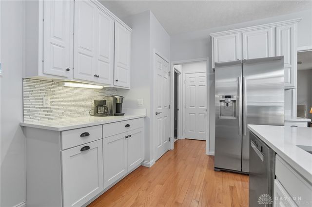 679 Greystone Drive, Beavercreek, OH 45434