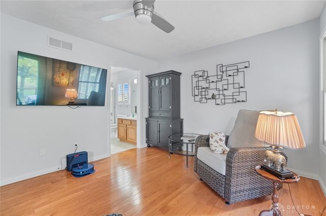 679 Greystone Drive, Beavercreek, OH 45434