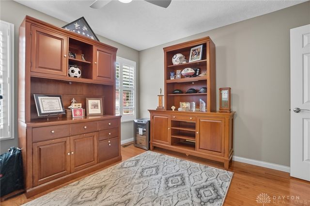 679 Greystone Drive, Beavercreek, OH 45434