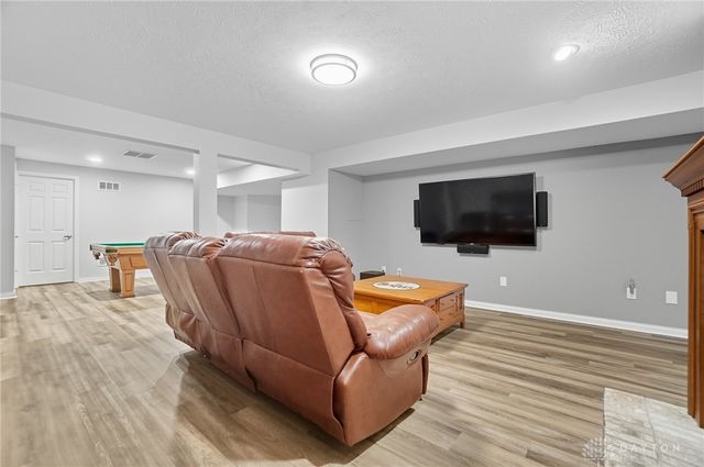 679 Greystone Drive, Beavercreek, OH 45434