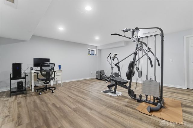 679 Greystone Drive, Beavercreek, OH 45434