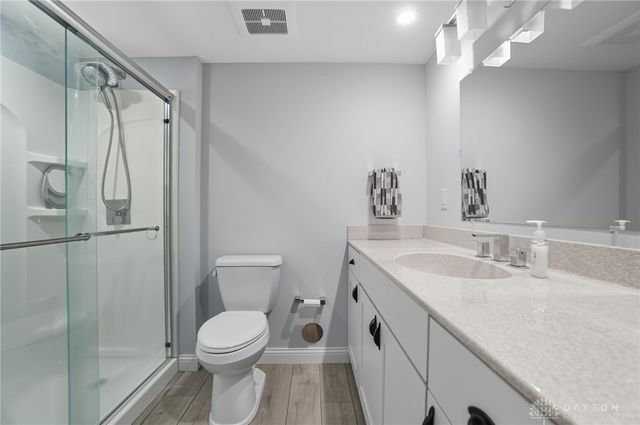 679 Greystone Drive, Beavercreek, OH 45434