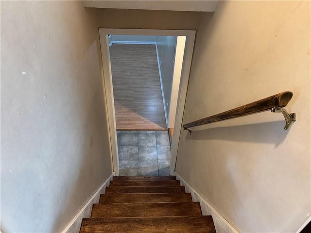 904 NE 60th Terrace, Kansas City, MO 64118