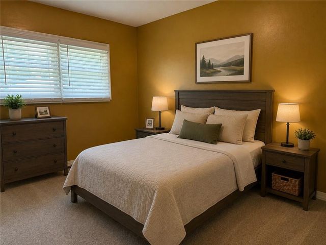 904 NE 60th Terrace, Kansas City, MO 64118