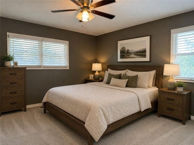 904 NE 60th Terrace, Kansas City, MO 64118